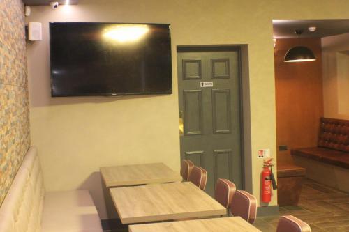 The Fusilier Inn Вэмблей Экстерьер фото